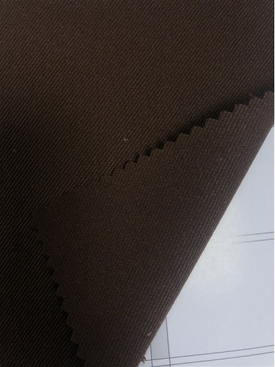 SX-LX 彈力斜紋 TR 8511 成份：80%T 18%R 2%SP 克重580g 後面照